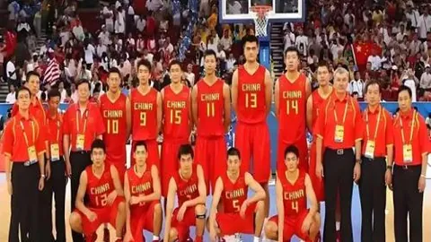 热刺欧冠英勇翱翔，英超舞台再展雄风！